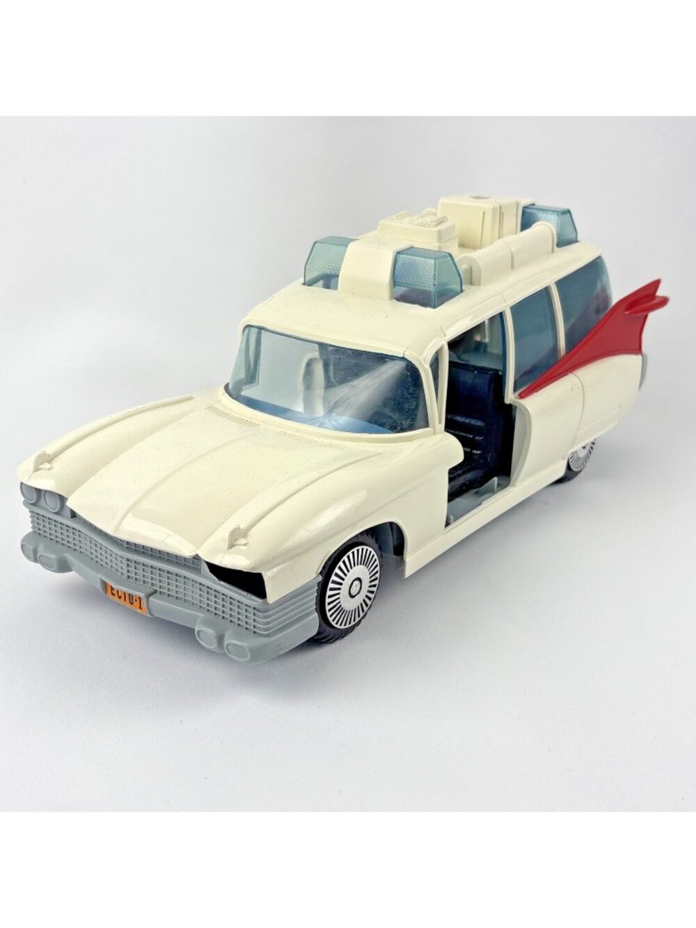 The Real Ghostbusters Ecto-1 Kenner Vintage 1984 Incomplete Damage Read